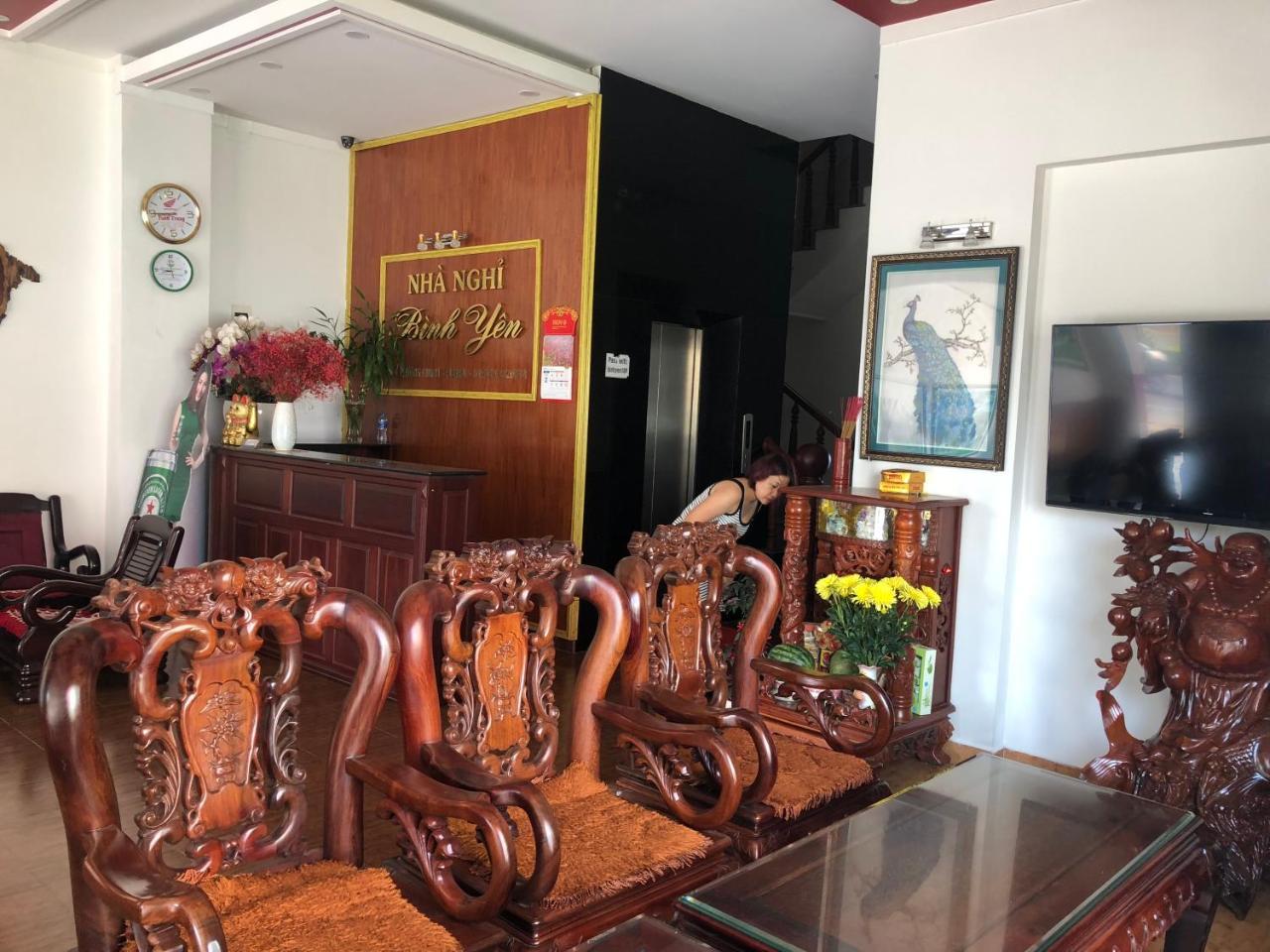Nhà nghỉ Bình Yên Pleiku Esterno foto